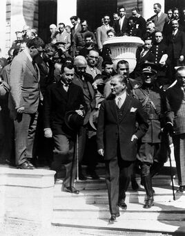 Atatürk İstanbul'da